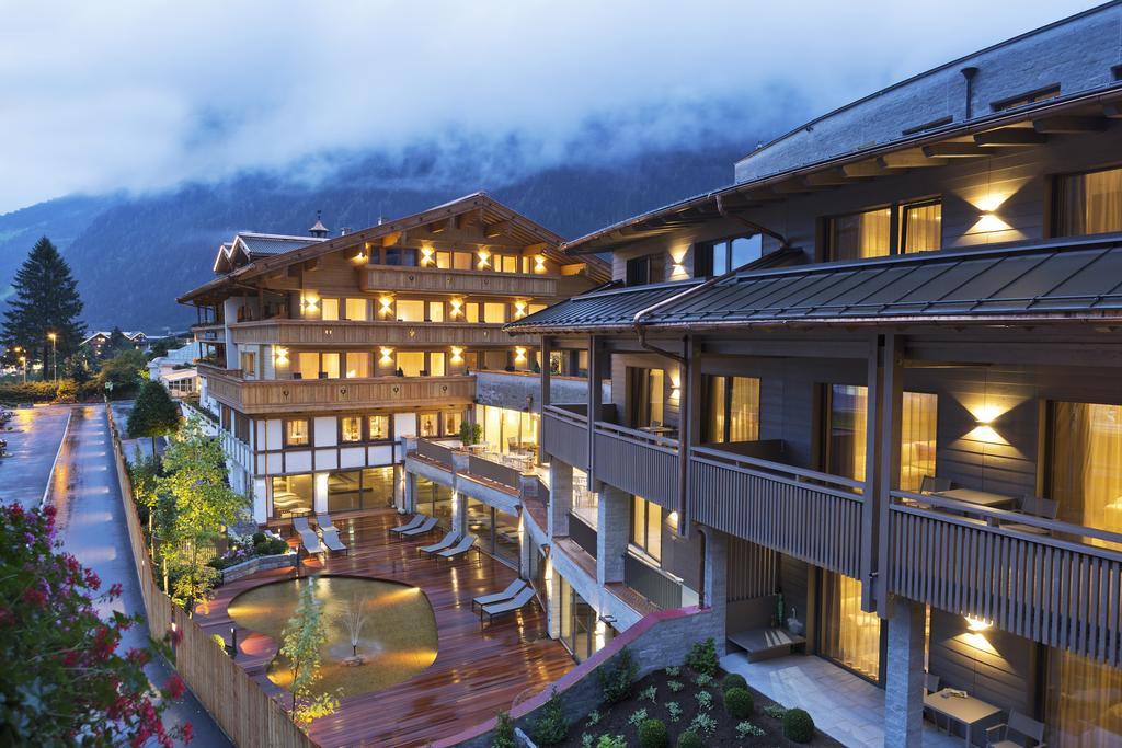 Elisabethhotel Premium Private Retreat- Adults Only Mayrhofen Esterno foto